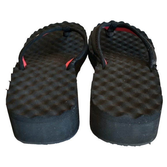 The North Face Women's Sandals.  Size/7 - Picture 9 of 11